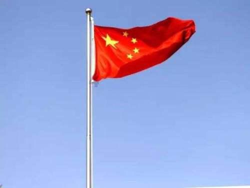 王星越自曝在初中时曾被校园霸凌 因拒绝给钱被当众打耳光